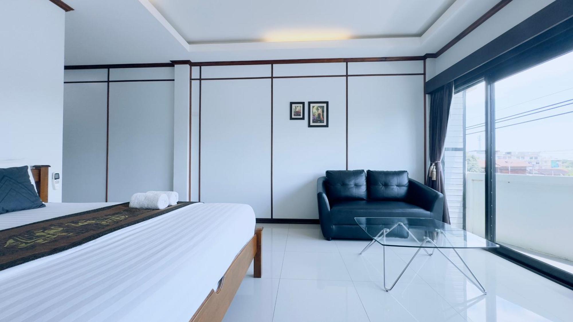 Ez House Guest house