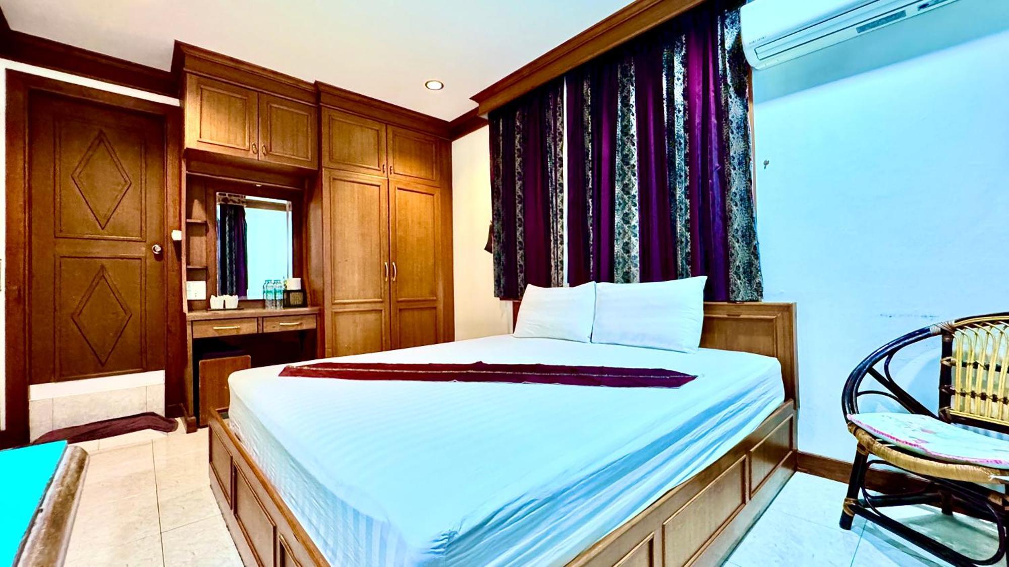 Ez House Sukhothai