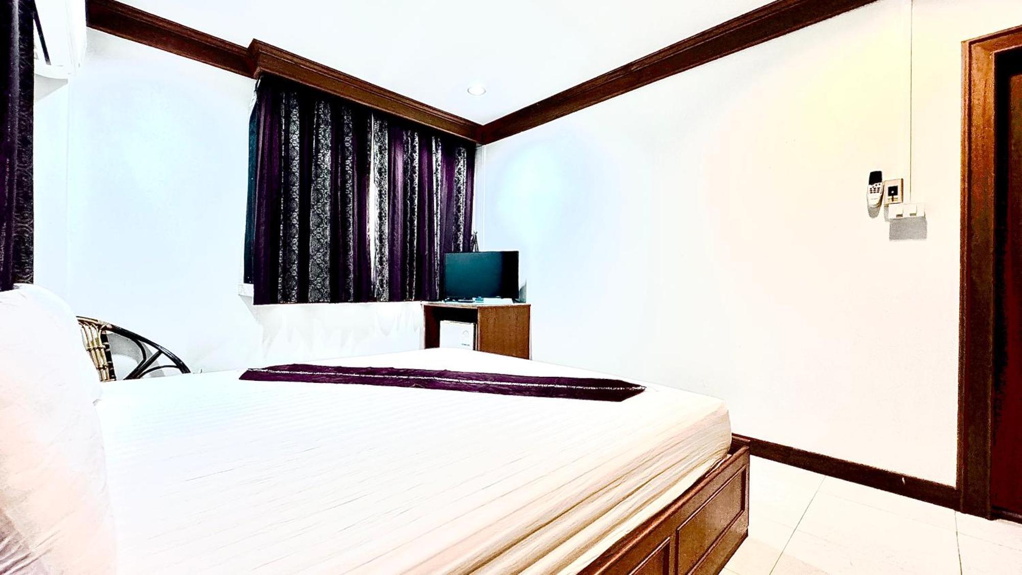 Ez House Guest house