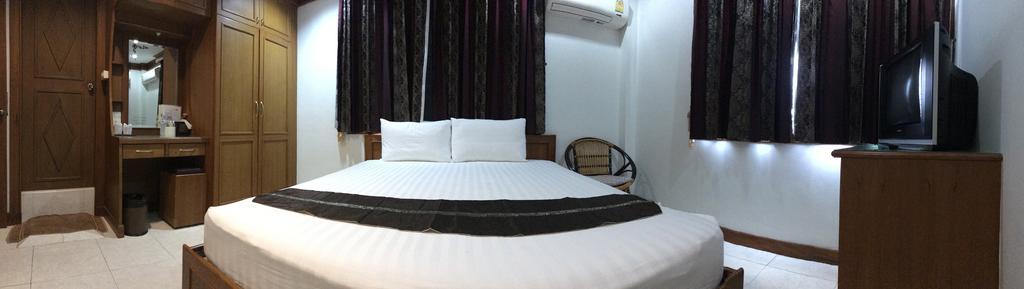 Ez House 2*