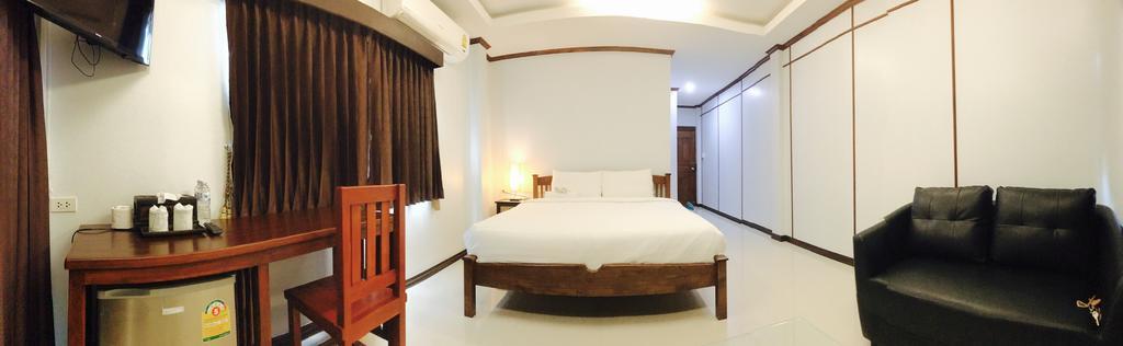 Ez House Sukhothai