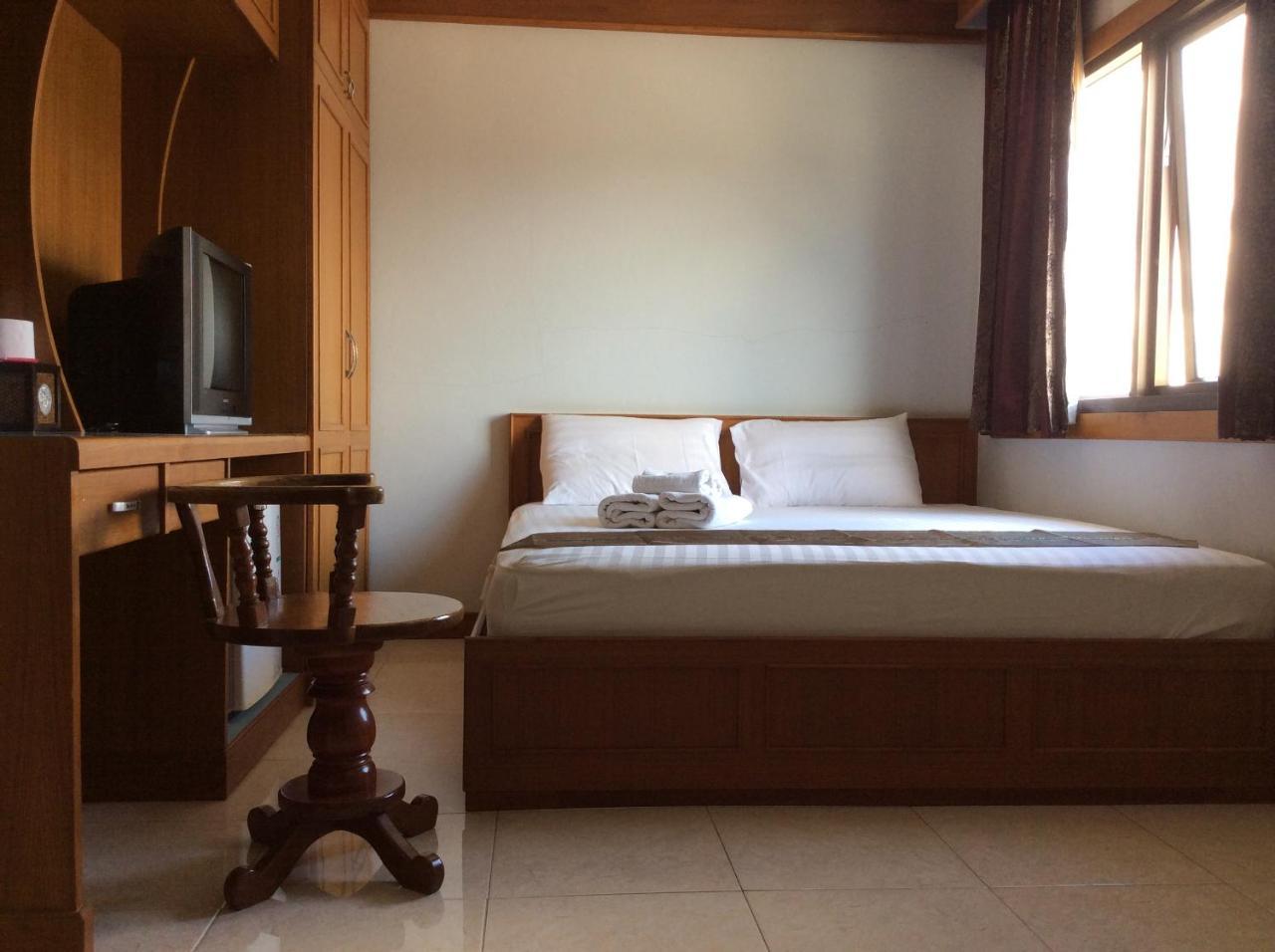 Ez House Guest house