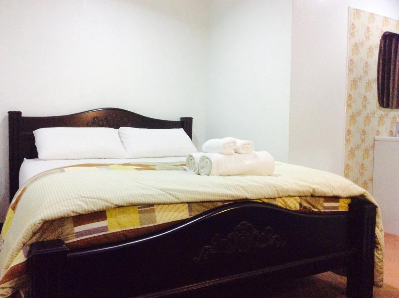 Ez House Guest house