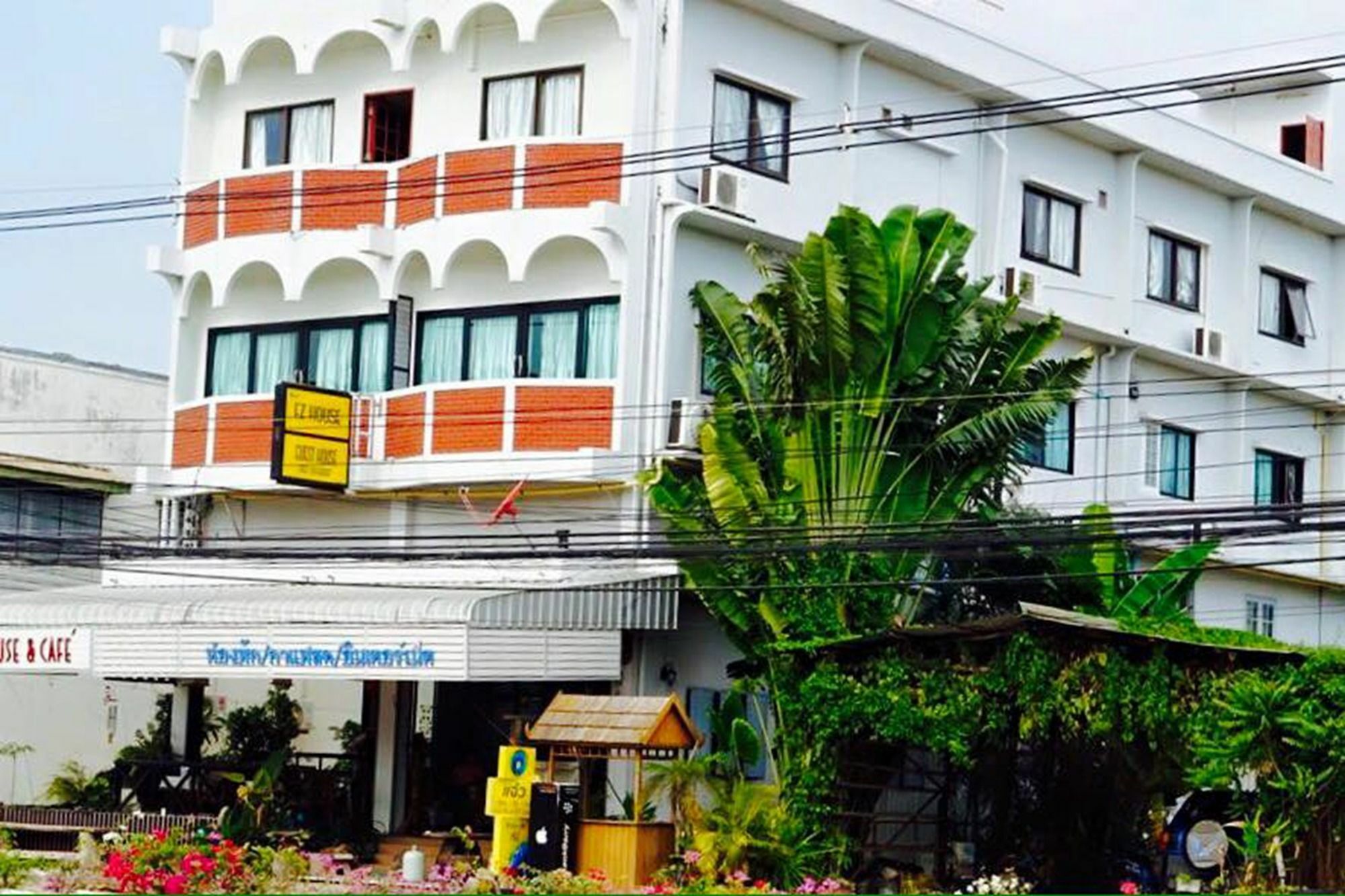 Guest house Ez House